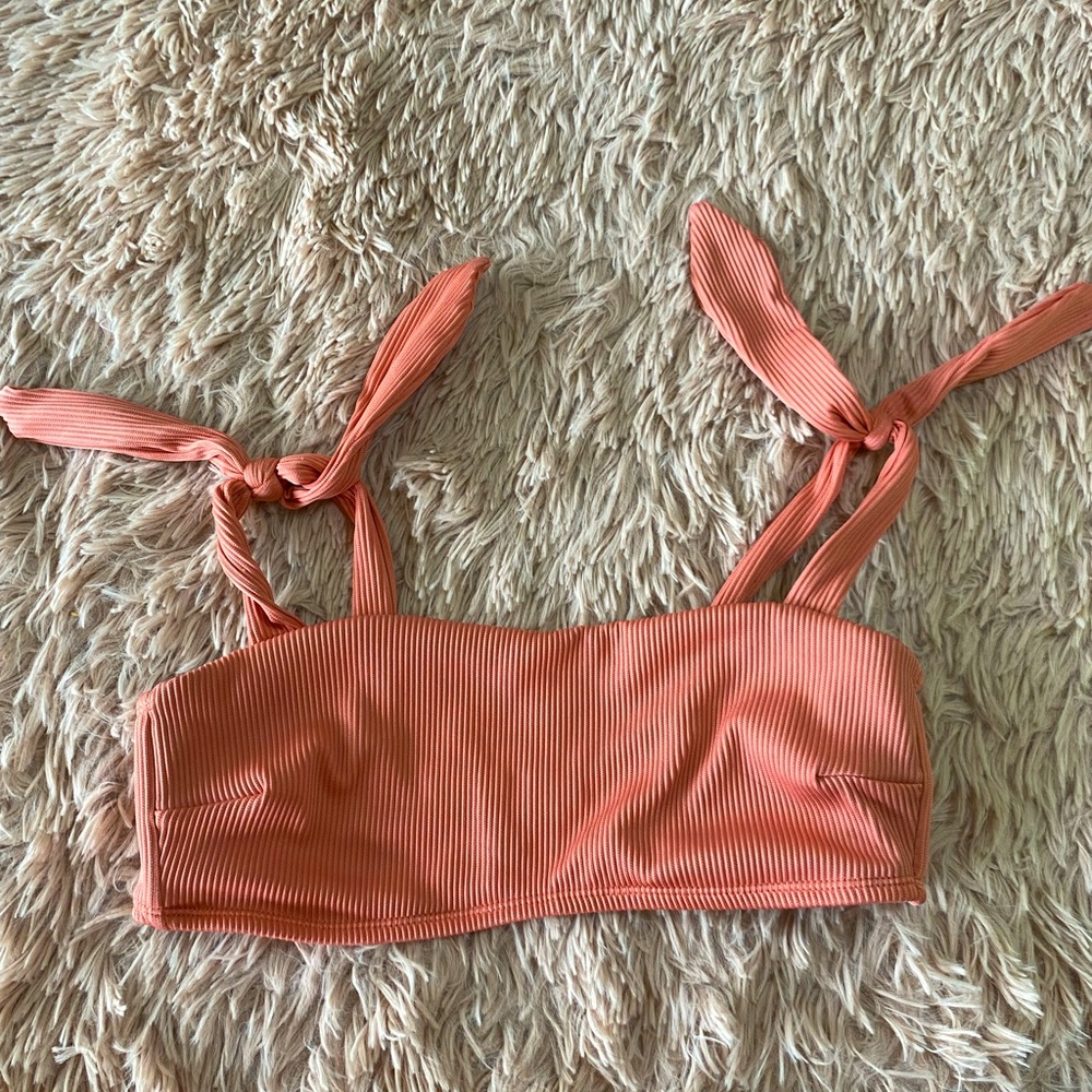 Bikini top
